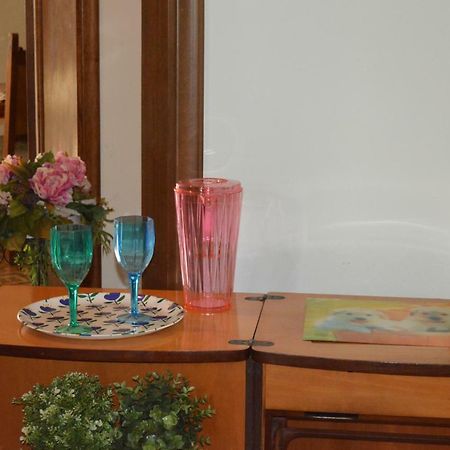 Casa Iliana Lägenhet Viareggio Exteriör bild